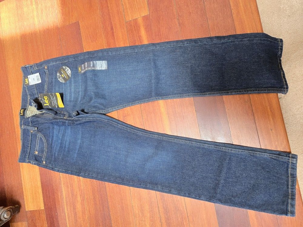 Lee Slim Fit Jeans (31x30) – New with Tags