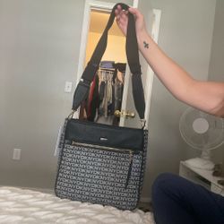 Dkny crossbody