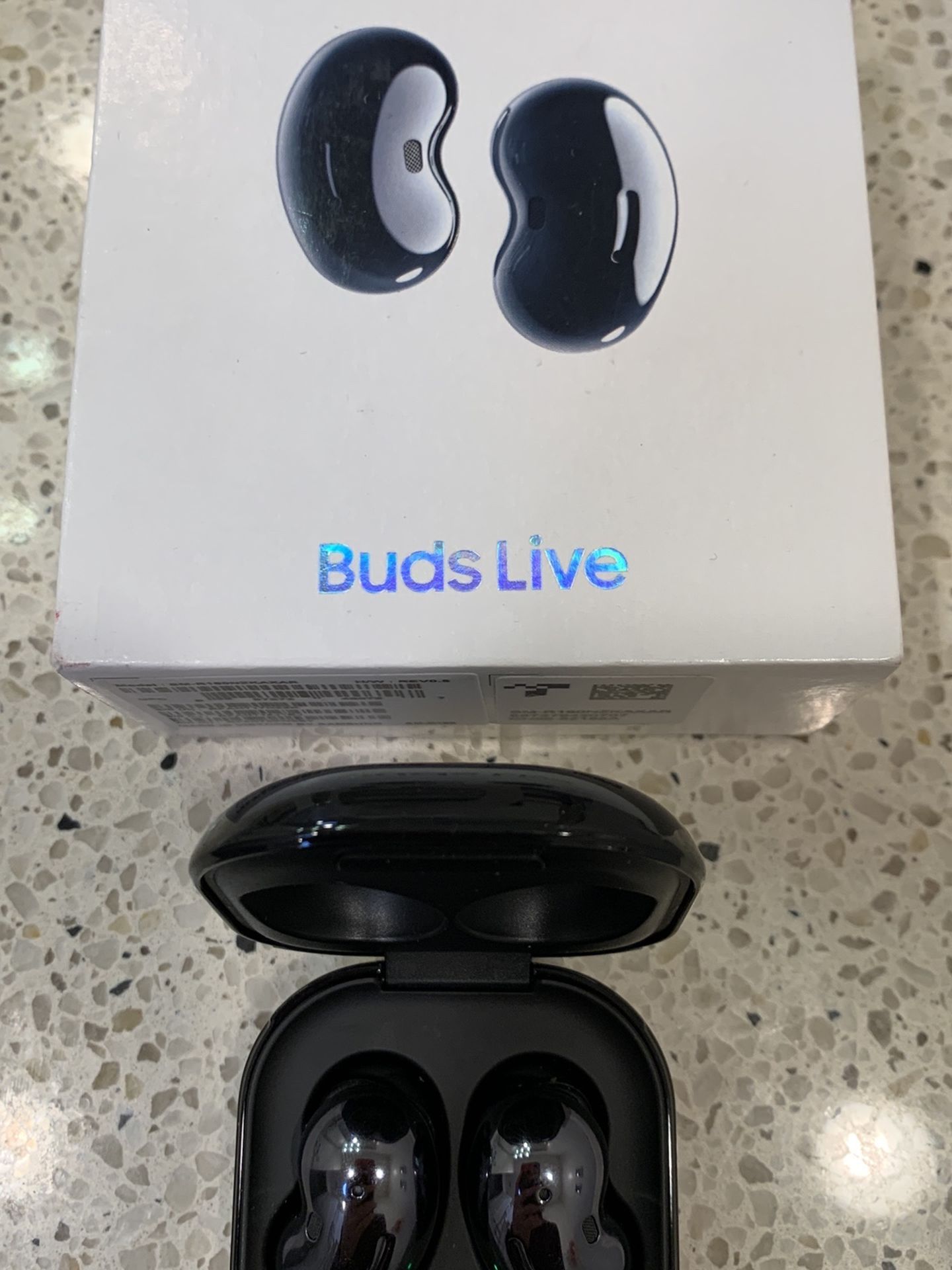 Samsung Galaxy Buds Live Wireless Earbuds