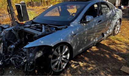 2013-2016  Silver Model S Tesla Parting  Out- ALL PARTS AVAILABLE