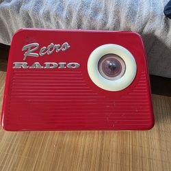 Retro Radio Metal Lunch Box