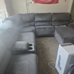 Couch With 1 Normal And 2 Electrix Recliner. NEED GONE ASAP WILL GO CHEAP
