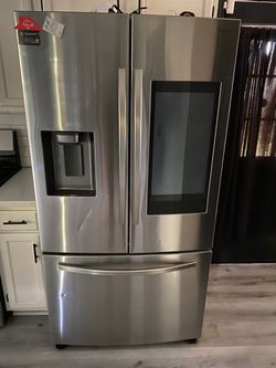 Smart Refrigerator *make offer need gone* No issues