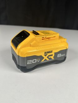 DeWalt 20V MAX XR 8ah POWERPACK Battery DCB2108