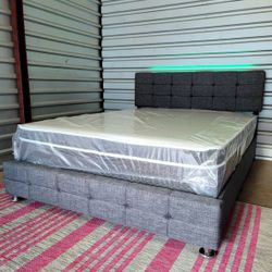 NEW QUEEN-SIZE PILLOW TOP MATTRESS AND BOX SPRING