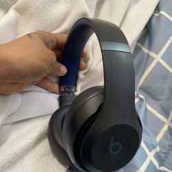 Beats Studio Pro - Wireless Noise Cancellation 