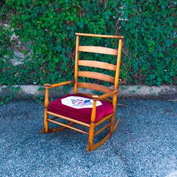 Number 7 Production Rocking Armchair, Mount Lebanon