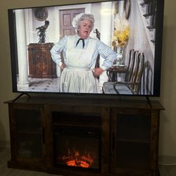 Tv Stand/ Entertainment Center 