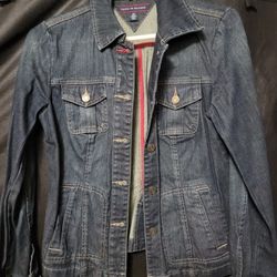 Women's Tommy Hilfiger Jacket Size Small 