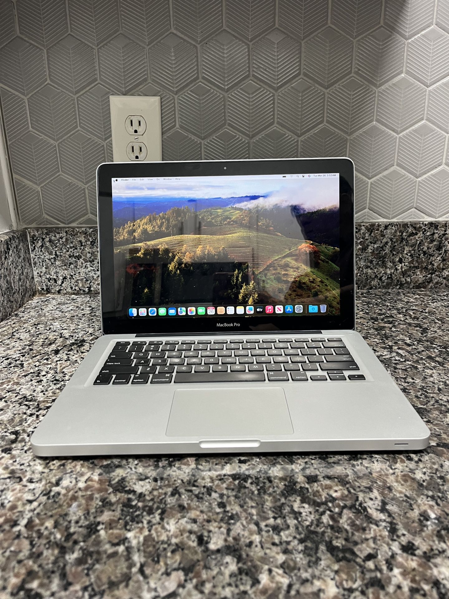 Apple MacBook Pro 13 inch Laptop 512GB SSD Latest macOS fast Sonoma