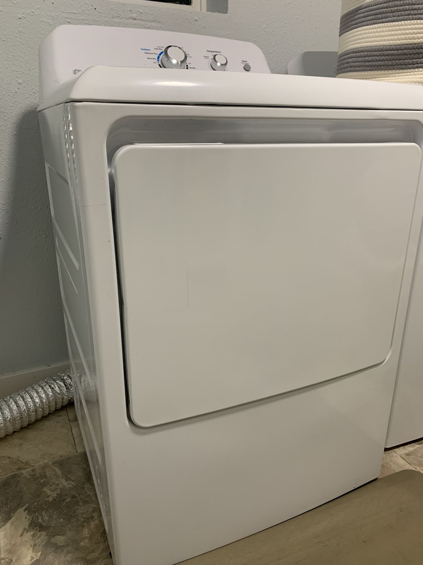 Electric Dryer $200