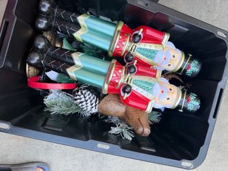 Christmas Nutcracker Decorations Set