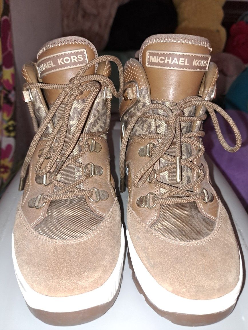 Michael Kors Boots