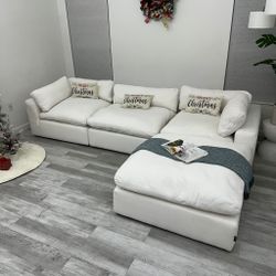 FREE DELIVERY CLOUD WHITE SECTIONAL SOFA MODANI GOOD CONDITION 4 Pcs 