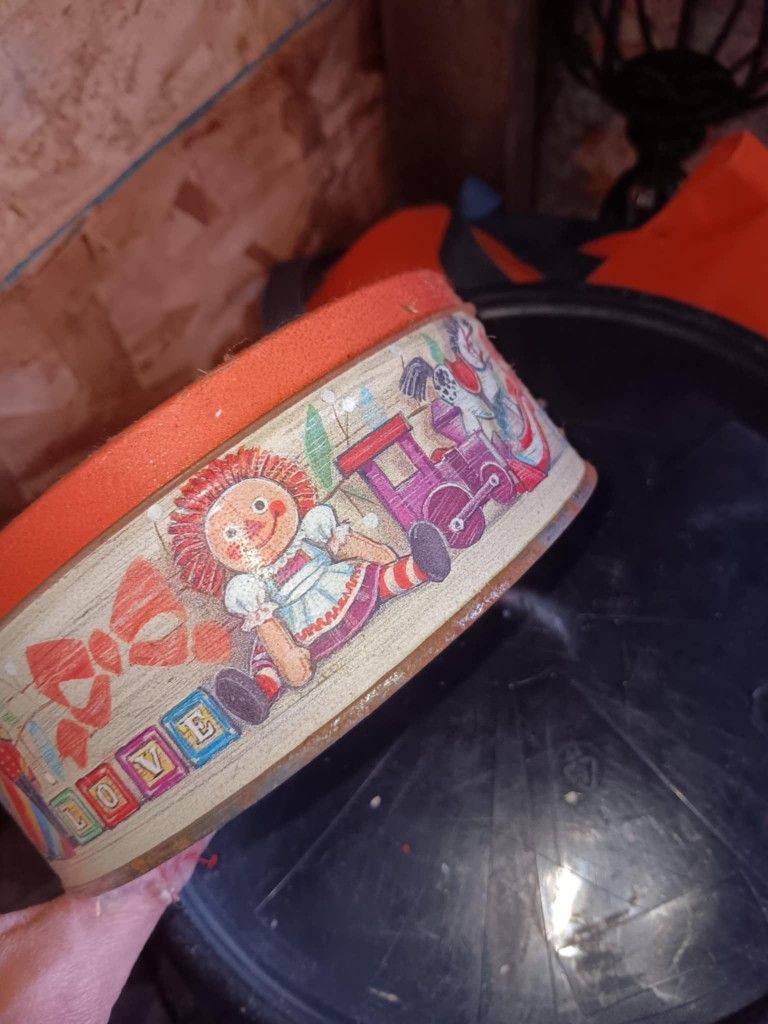 Two Old Tins