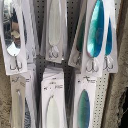 Fishing Flutter Spoons Bass Stripper Pike Muskie