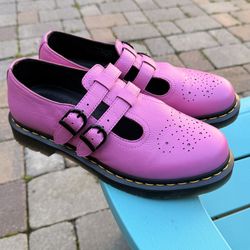 WOMENS DR. MARTENS THRIFT PINK VIRGINIA LEATHER 2-BUCKLE MARY JANE SHOES - SZ 10