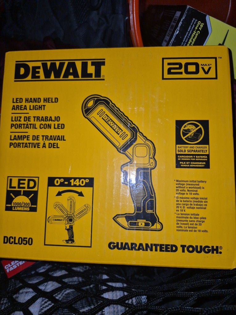 Dewalt Light20v