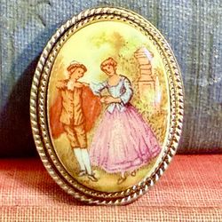 NONY NEW YORK LIMOGES CAMEO BUTTON COVER GOLD PLATED
