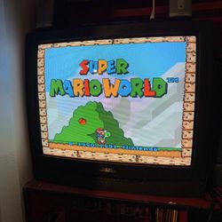 Magnavox MX3296 B101 32” CRT TV w/Remote - S-Video & Speaker Out