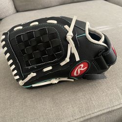 Rawlings Fast Pitch Softball Glove  