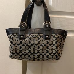 Tote