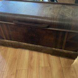 Cedar Hope Chest 