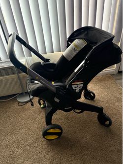Doona stroller/car seat