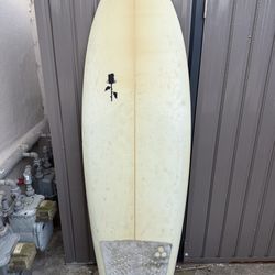 5’8 Twin Fin Fish Surfboard –36L – Fast Groveler
