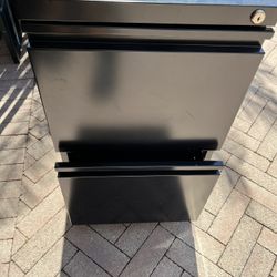 Filing Cabinets