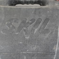 Skil XDrive 2887-B4 18V Cordless Drill w/ Charger, Handle, Case and 2 Batteries, Level 