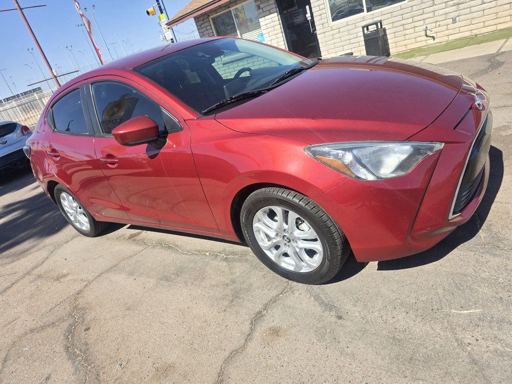 2017 Toyota Yaris
