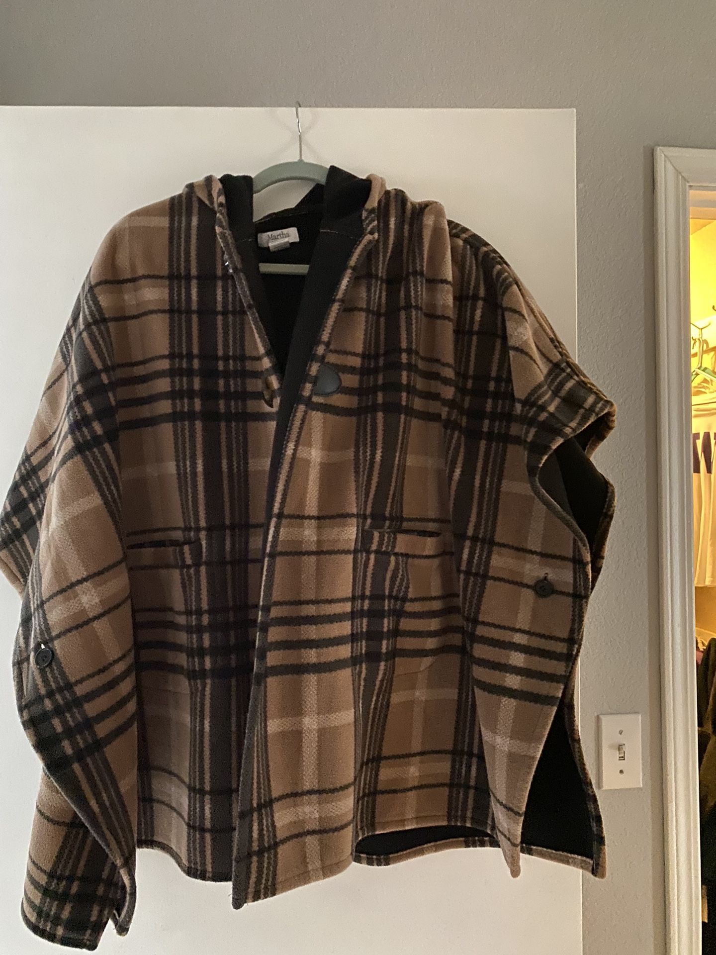Martha Stewart Poncho/cape