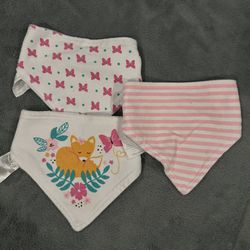 3 new bibs for $5