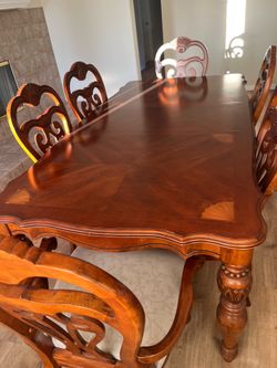 Dining table and Chairs