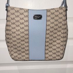 Michael Kors Crossbody Bag