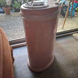 Diaper Trash Pail
