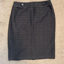 Ann Taylor Sz 2 Black Daisy/Geometric Pattern Pencil Skirt