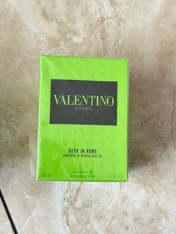Valentino cologne green box nice smell