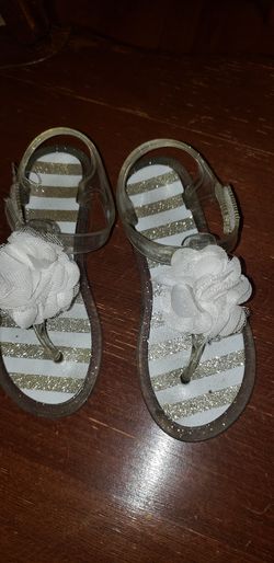 Toddler sandles size 11