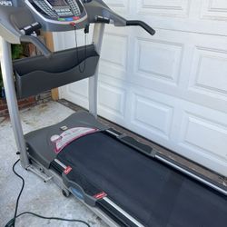 Treadmill 