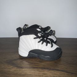 Jordan 12 Royalty 