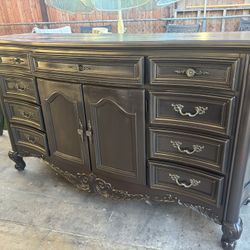 Beautiful Quality very Good Quality Dark Brown Color cottage white Dresser