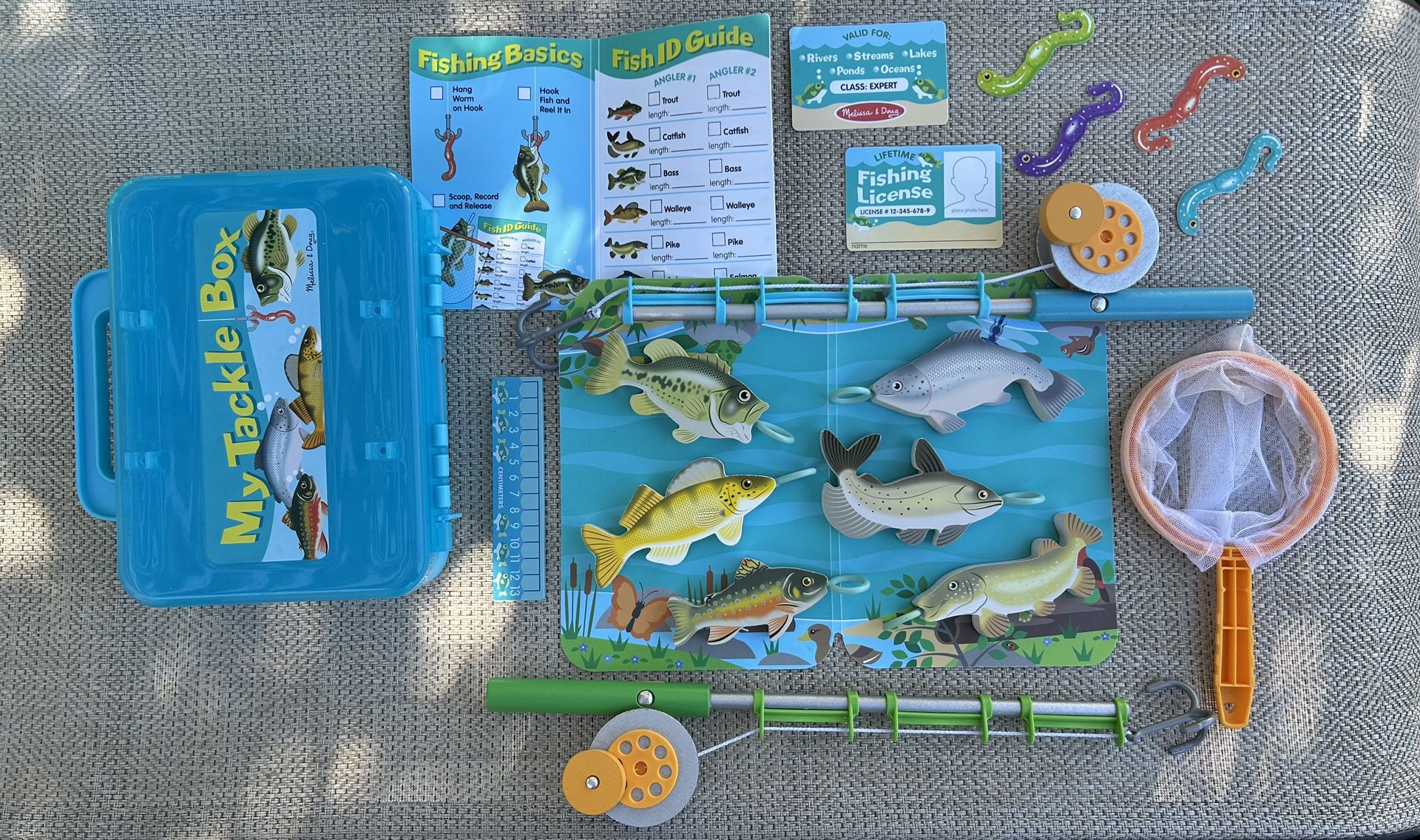 Melissa & Doug 'My Tackle Box' Fishing Play Set - Complete!