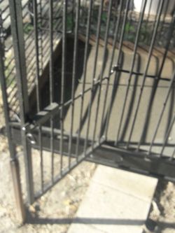 Pet cage