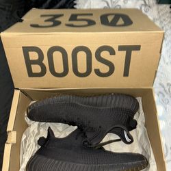 Adidas Yeezy Boost 350 V2 