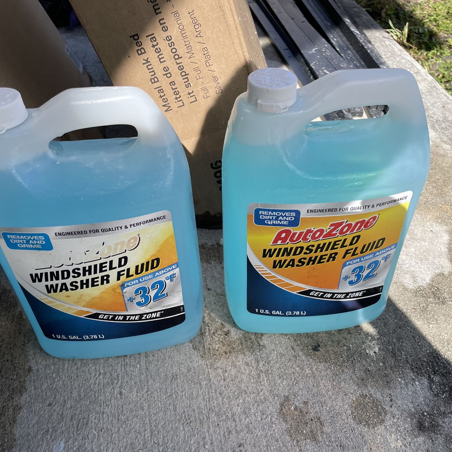 Windshield Washer Fluid Two Gallons for Sale in Hollywood, FL - OfferUp