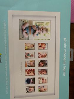 Photo moments frame