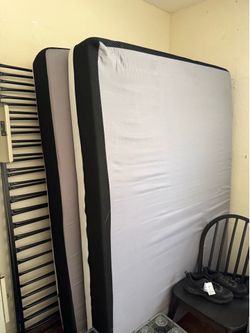FREE MATTRESSES - Queens