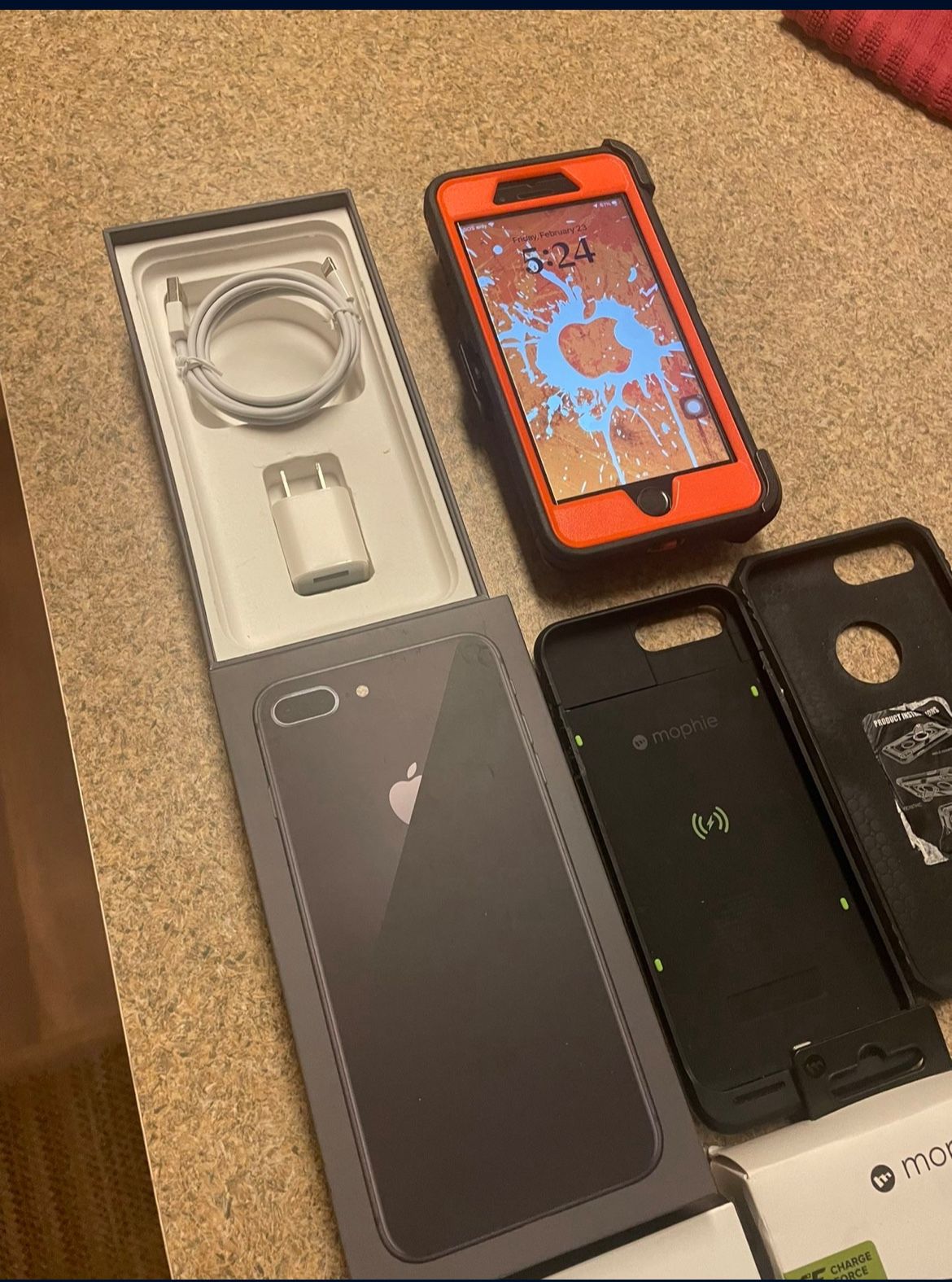 iPhone 8 Plus With Accessories